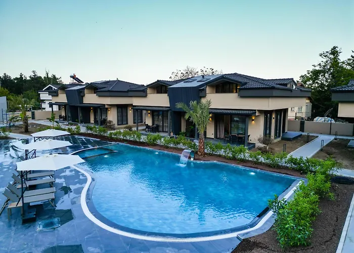 Minta Hills Kemer