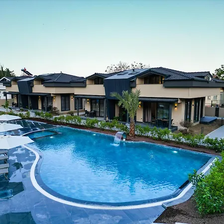Minta Hills Kemer